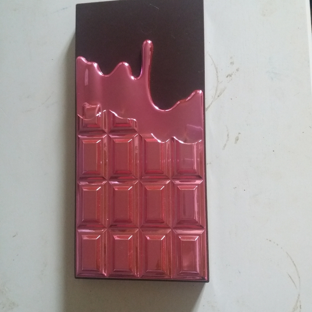 I Heart Revolution Turkish Delight